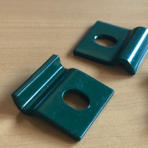 Piastrina singola z/plast. x pali a T